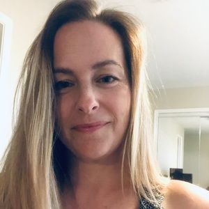 Meet your Posher, Becky